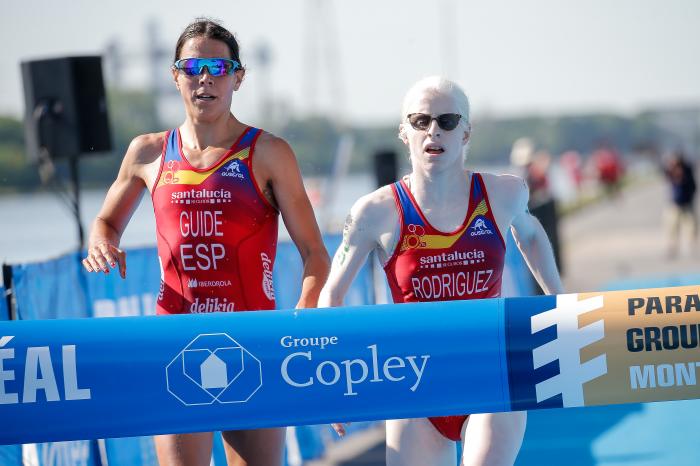 Daniel Molina y Susana Rodríguez Brillan en París: Dos Oros en Triatlón Paralímpico.