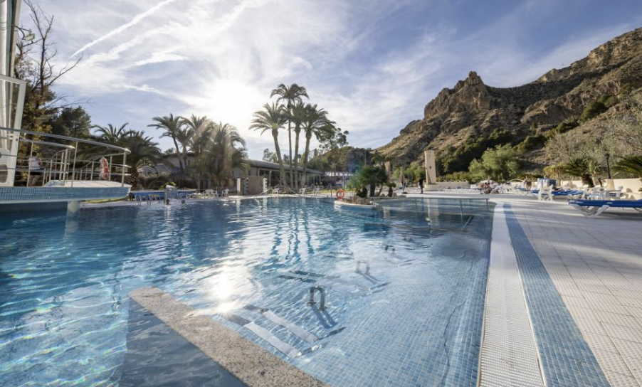 Ni Mondariz ni Panticosa: este es el mejor balneario de España gracias a su impresionante villa termal y aguas medicinales.